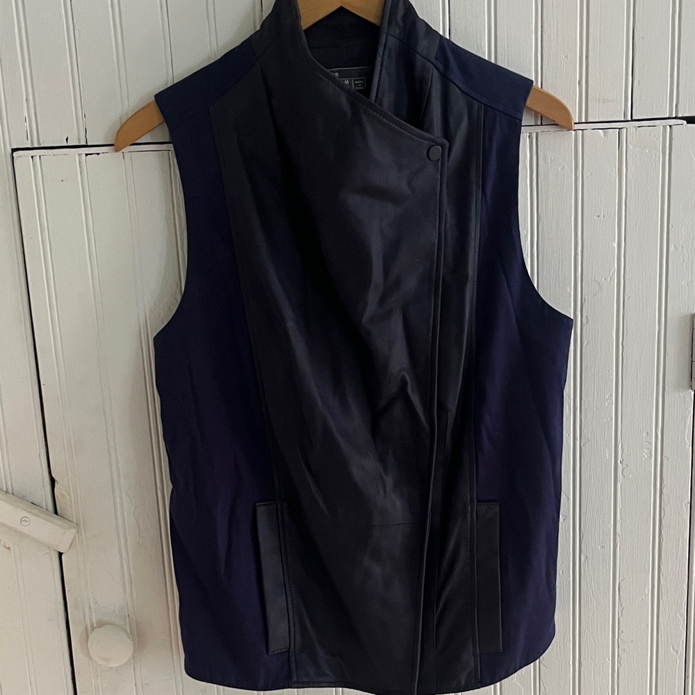 Vince Women’s Leather and Cotton Vest